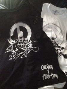 T-Shirt - Alien Army Merchandising