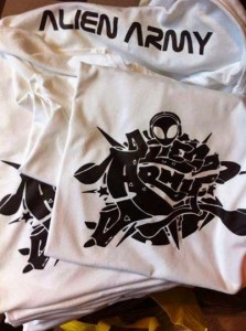 T-Shirt - Alien Army Merchandising